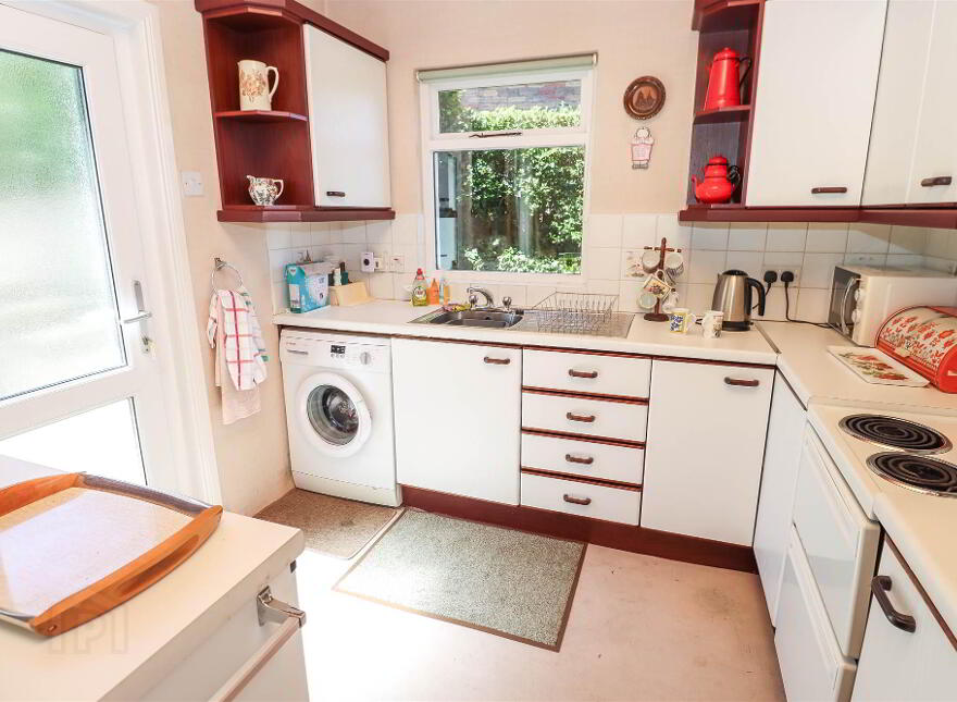 68 Galway Park, Dundonald, Belfast, BT16 2AN