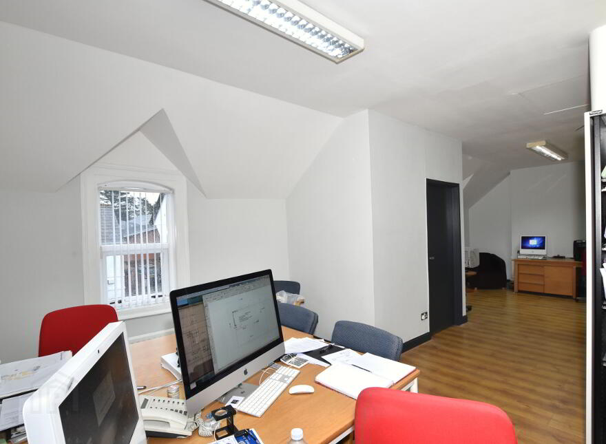 2 May Avenue, Bangor, BT20 4JT