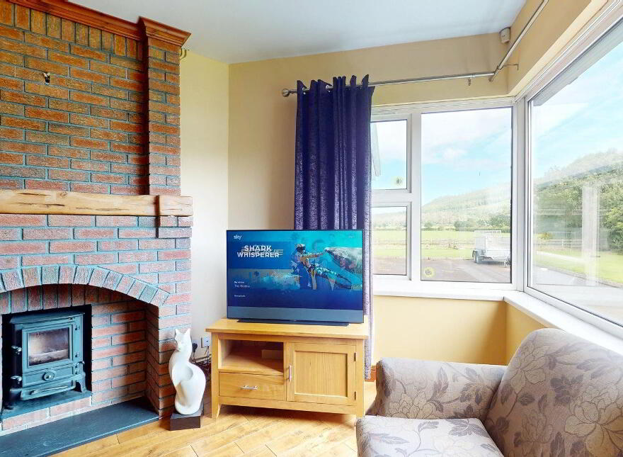 Roe Cottage, 219 Seacoast Road, Limavady, BT49 9EF