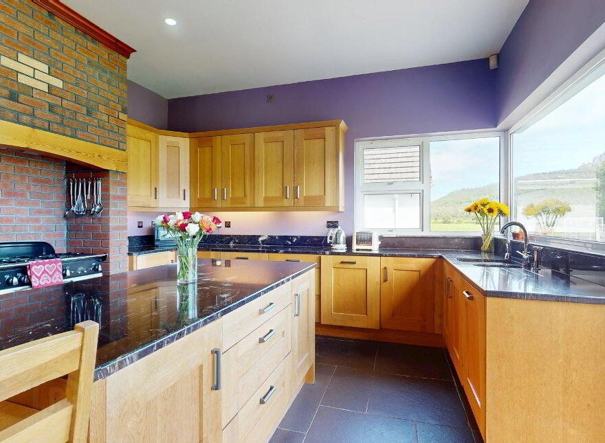 Roe Cottage, 219 Seacoast Road, Limavady, BT49 9EF