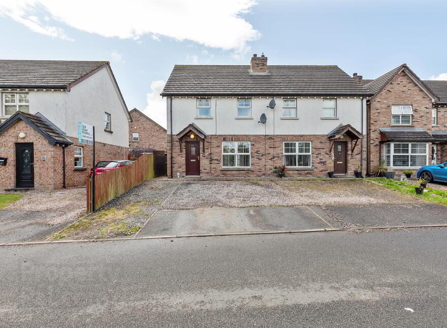 26 Lindara Drive, Larne, BT40 2FB photo