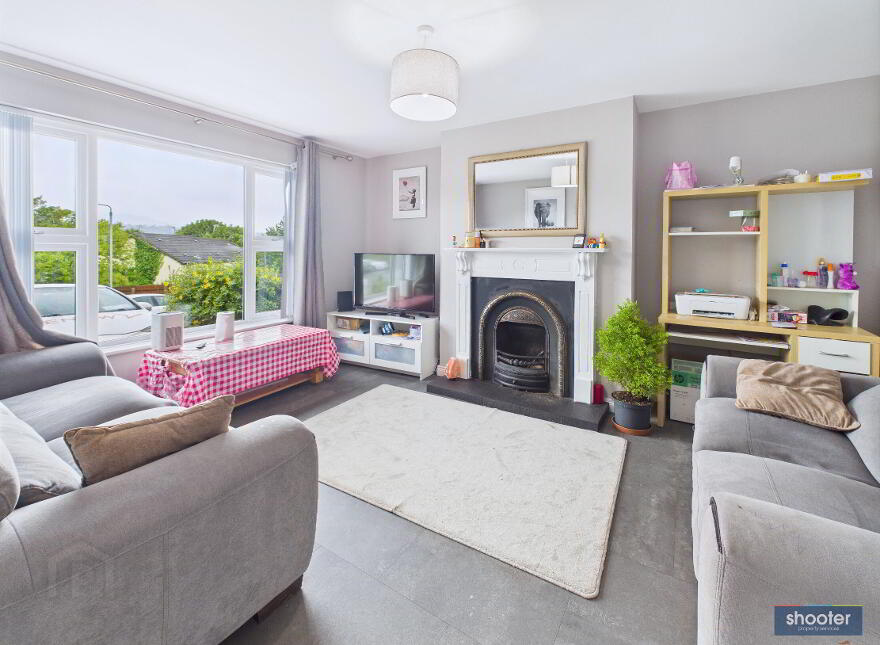 24 Maple Grove, Newry, BT34 2GW