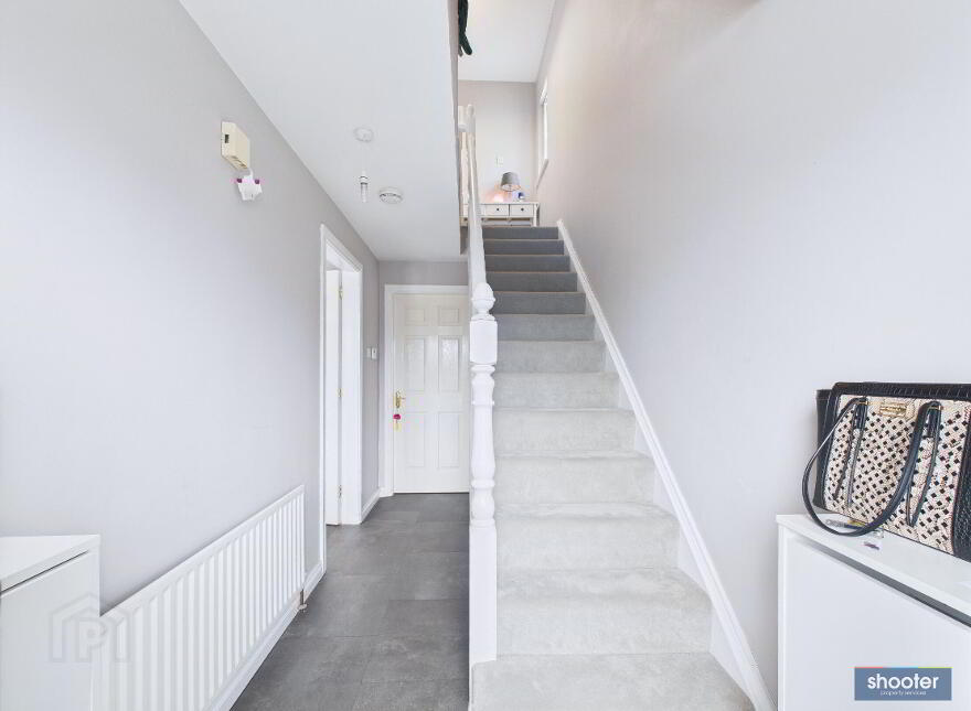 24 Maple Grove, Newry, BT34 2GW