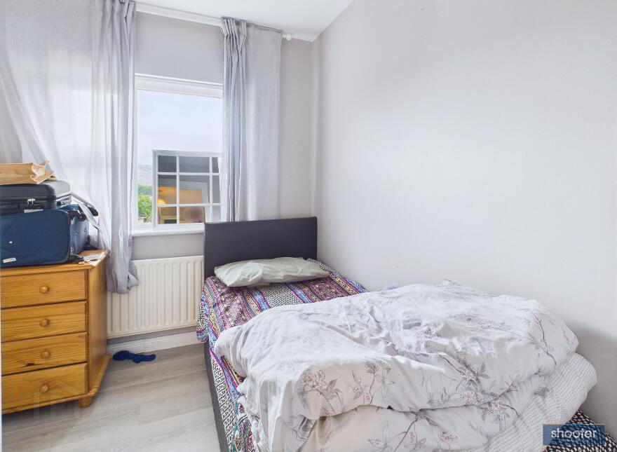 24 Maple Grove, Newry, BT34 2GW