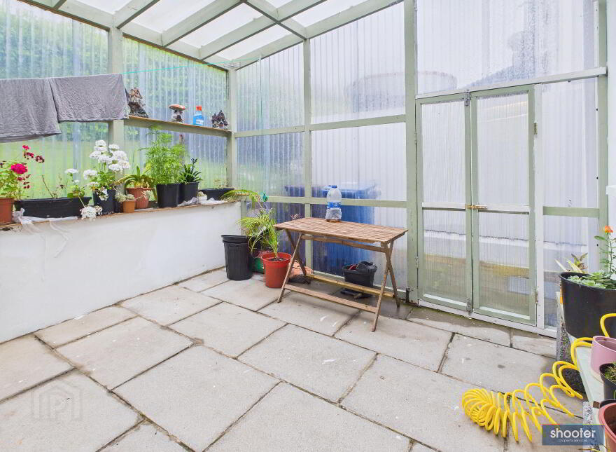 24 Maple Grove, Newry, BT34 2GW