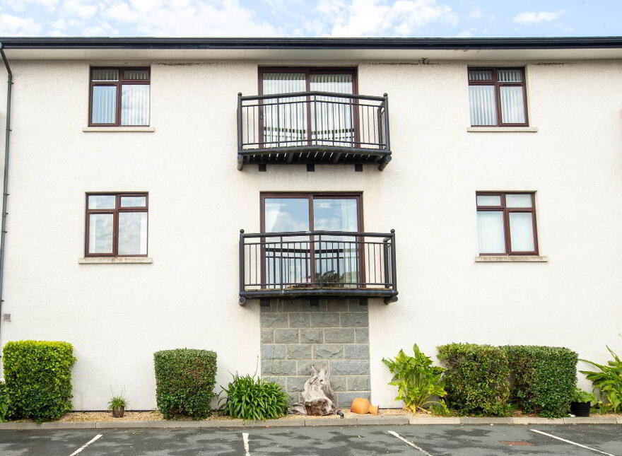 27 Edgewater, South Promenade, Newcastle, BT33 0EY