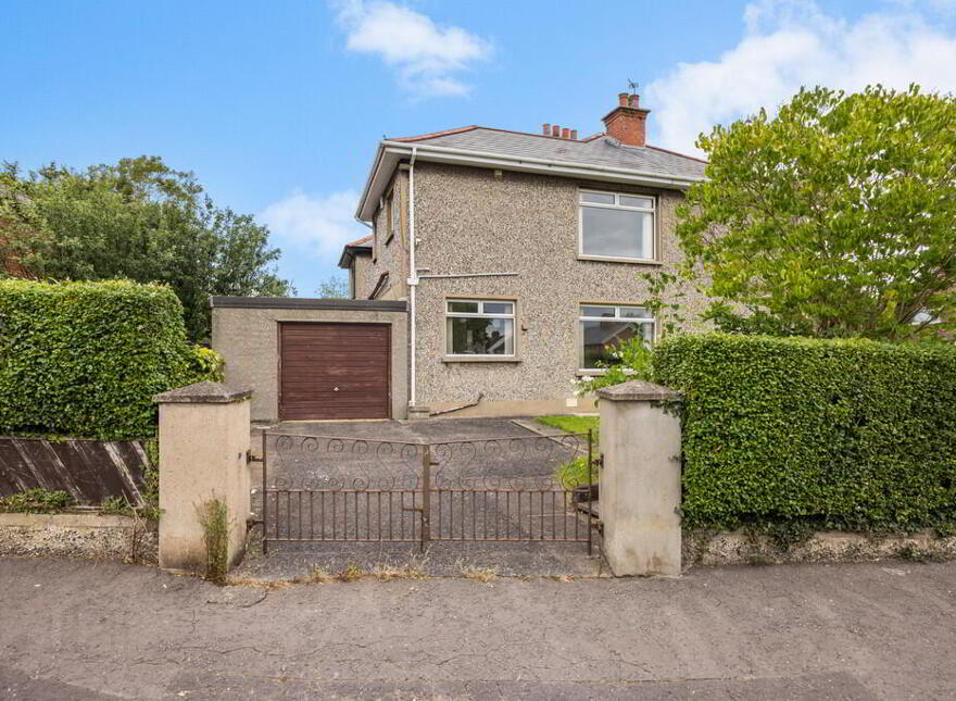 83 Locksley Park, Upper Lisburn Road, Belfast, BT10 0AS