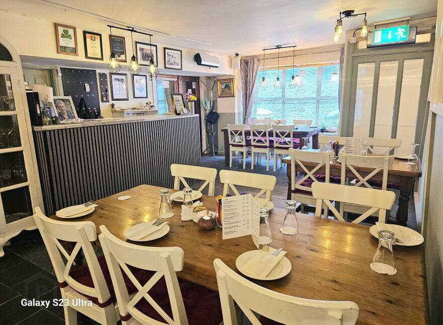 Hartys Bar And Restaurant, 9 Church St, Cloyne