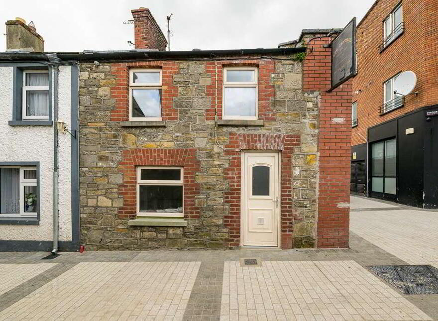 4 Old Cornmarket, Co. Meath 4 Old Cornmarket, Navan Meath, C15A2C5