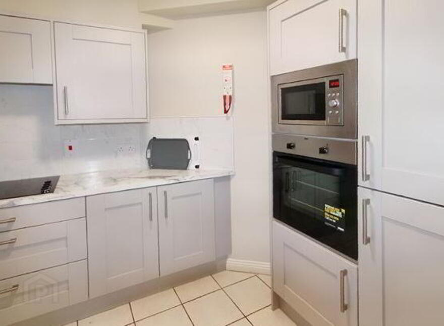 Apartment 5 Ovenden House Dean Court, Christchurch, Dublin, D08EV83
