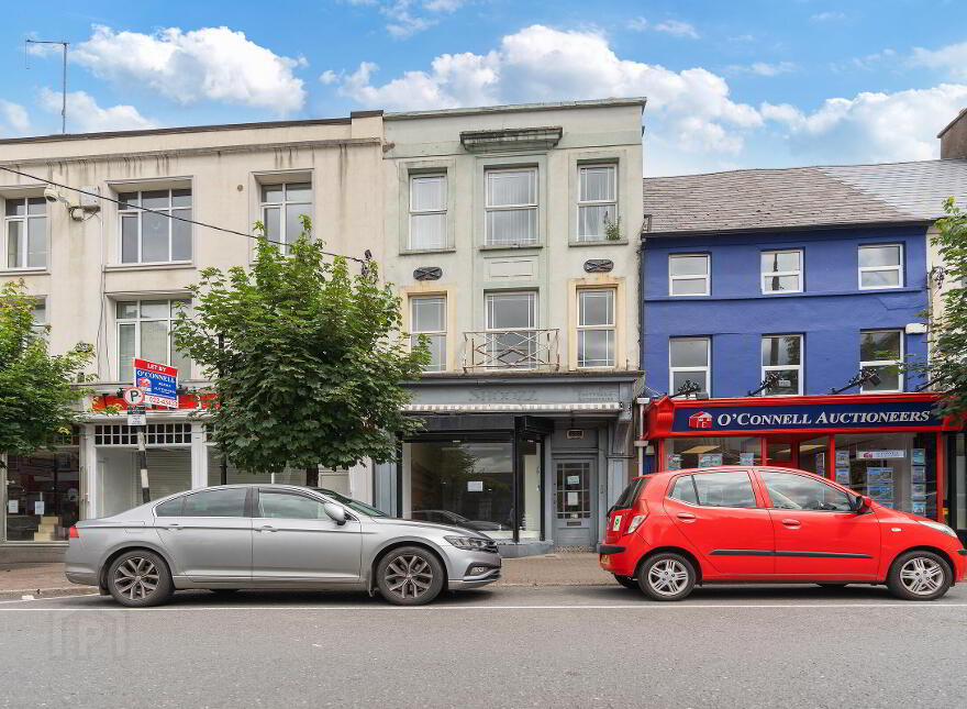 37 Bank Place, Mallow