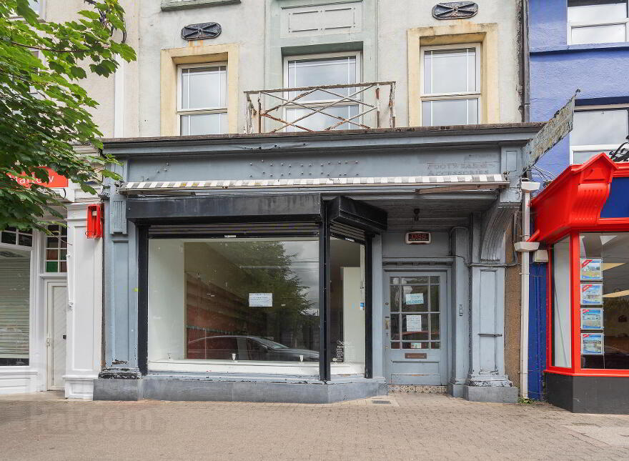 37 Bank Place, Mallow photo