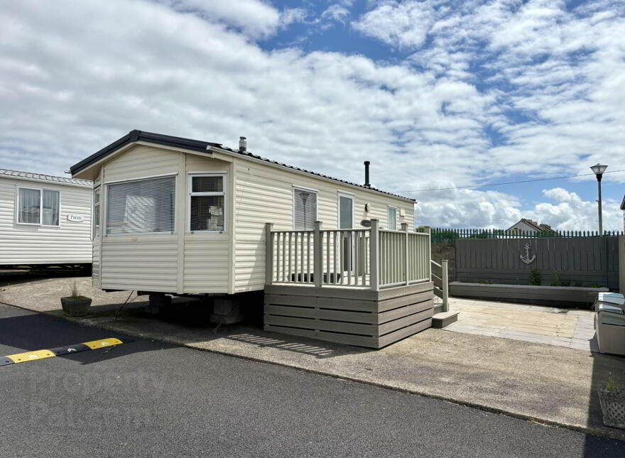 5 Moveen Park, Kilkee photo