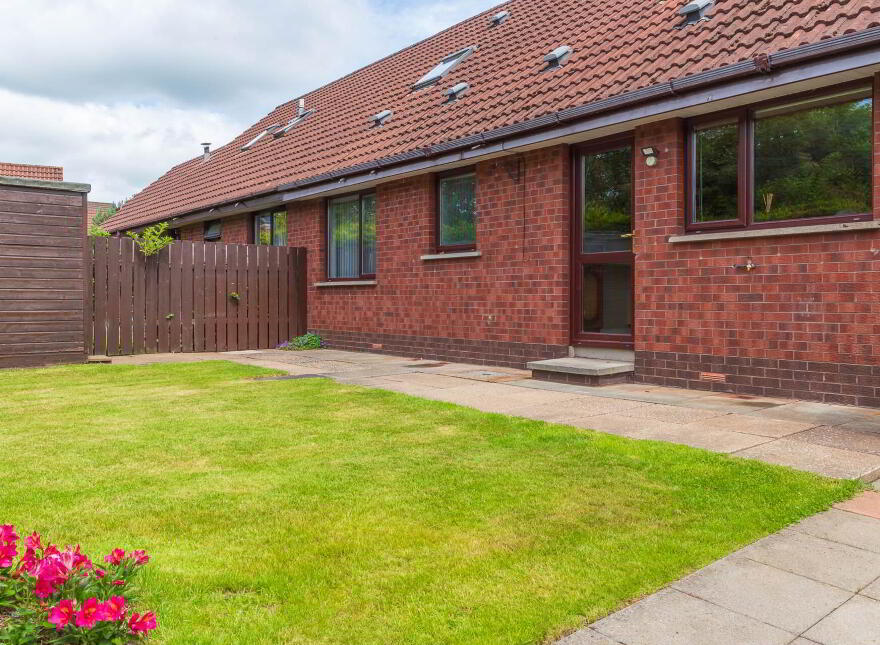17 Meadow Drive, Ballyclare, BT39 9XF