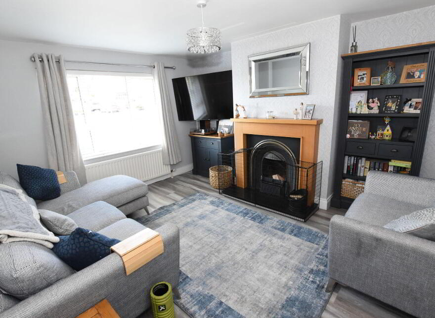 33 Ashcroft Close, Ballinderry Lower, Lisburn, BT28 2AZ