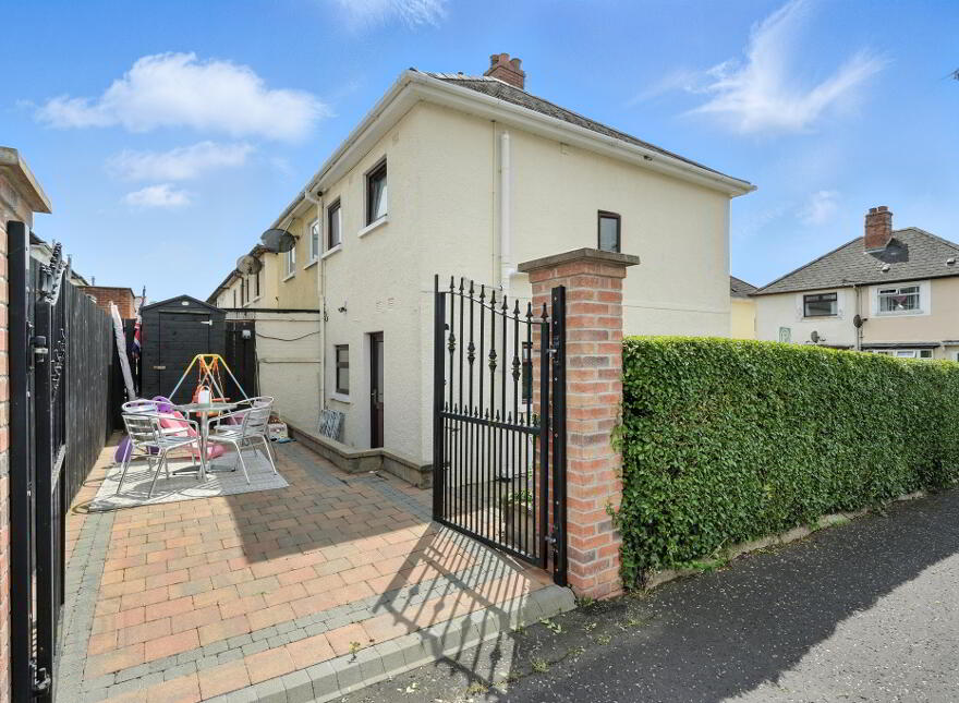 91 Glencairn Street, Belfast, BT13 3LT