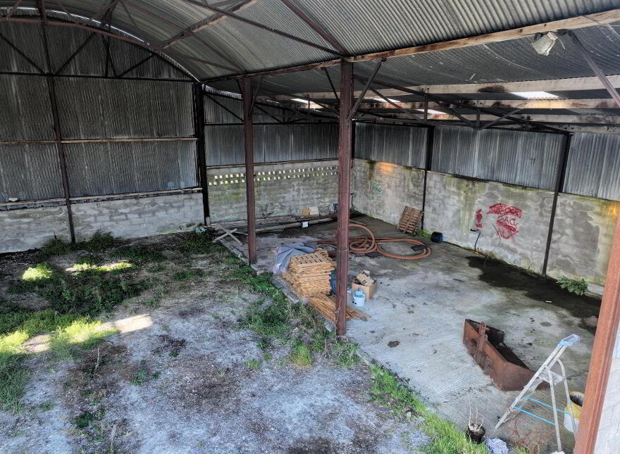 Aghagad, Grange