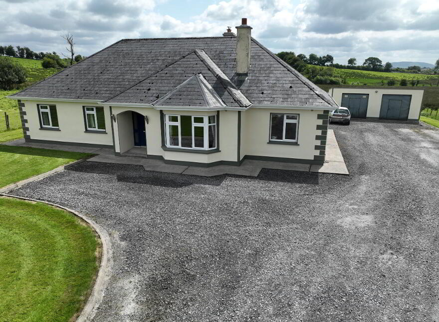 Rathbaun, Ballinacarrow, Ballymote, F56NX85 photo