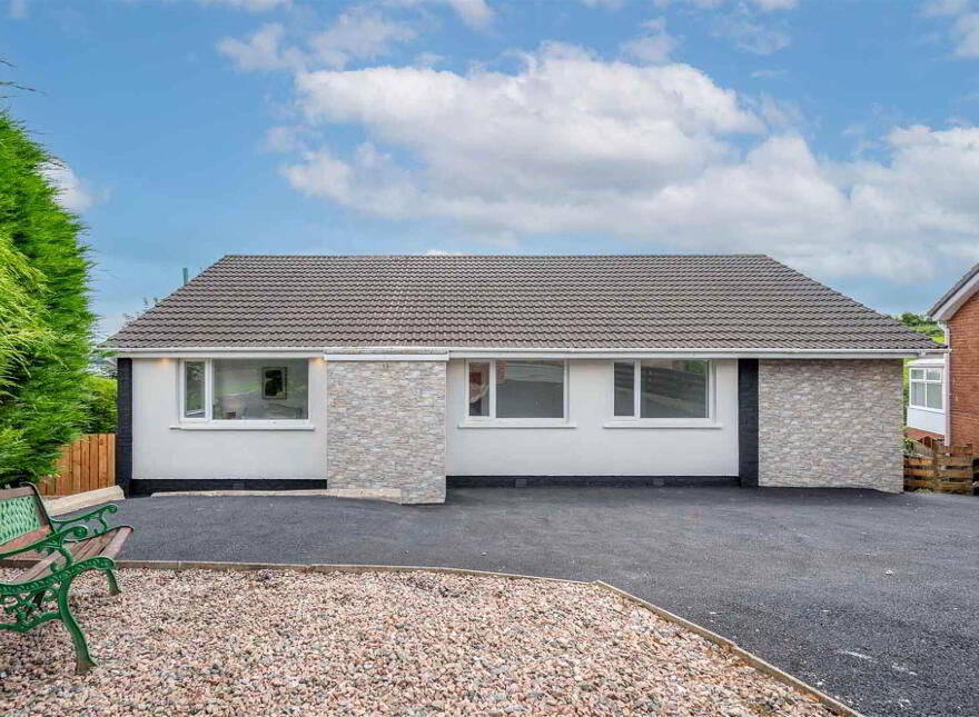 16 Ferndene Road, Dundonald, Belfast, BT16 2EW photo
