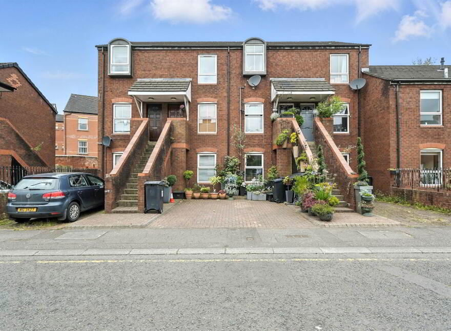 101 Maryville Street, Belfast, BT7 1AE photo