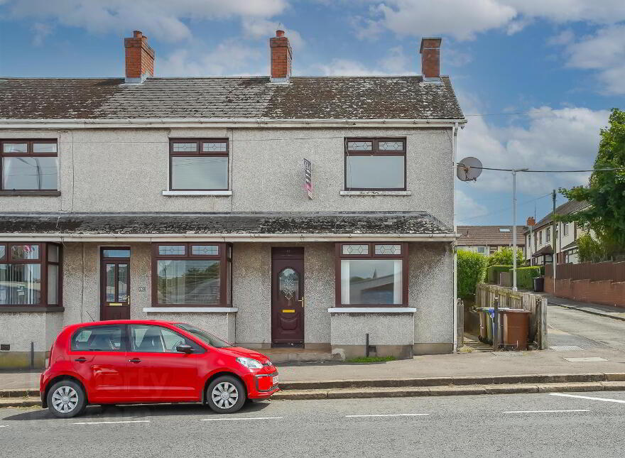 61 Young Street, Lisburn, BT27 5EA photo