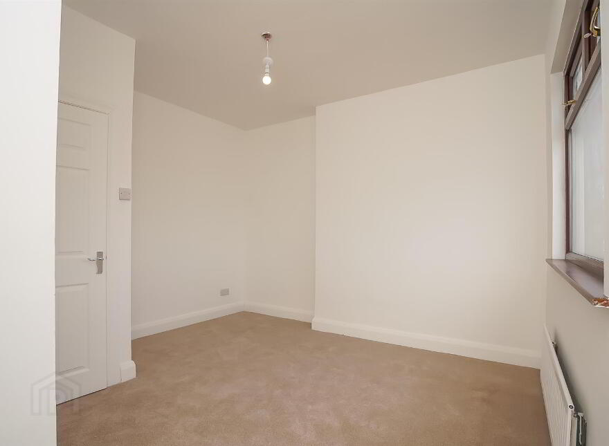 61 Young Street, Lisburn, BT27 5EA