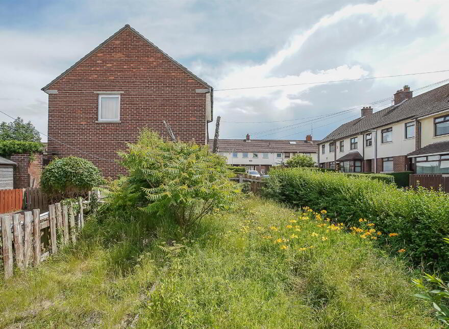61 Young Street, Lisburn, BT27 5EA