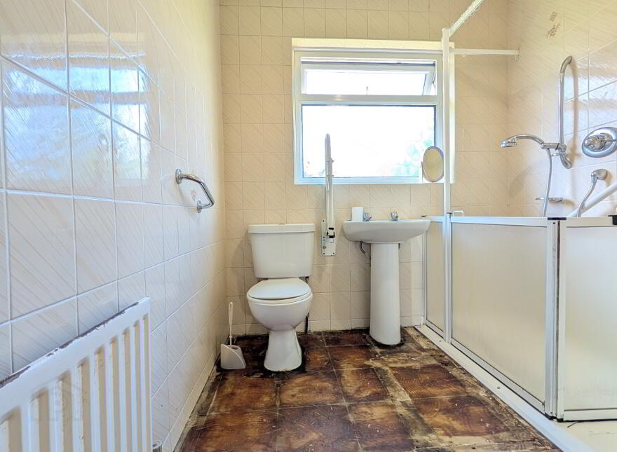 6 Mourne View Road, Newcastle, BT33 0QS