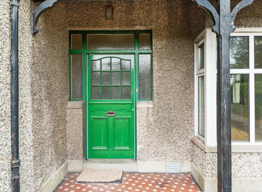 28 Maxwell Road, Bangor, BT20 3SG