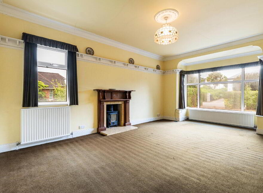 28 Maxwell Road, Bangor, BT20 3SG