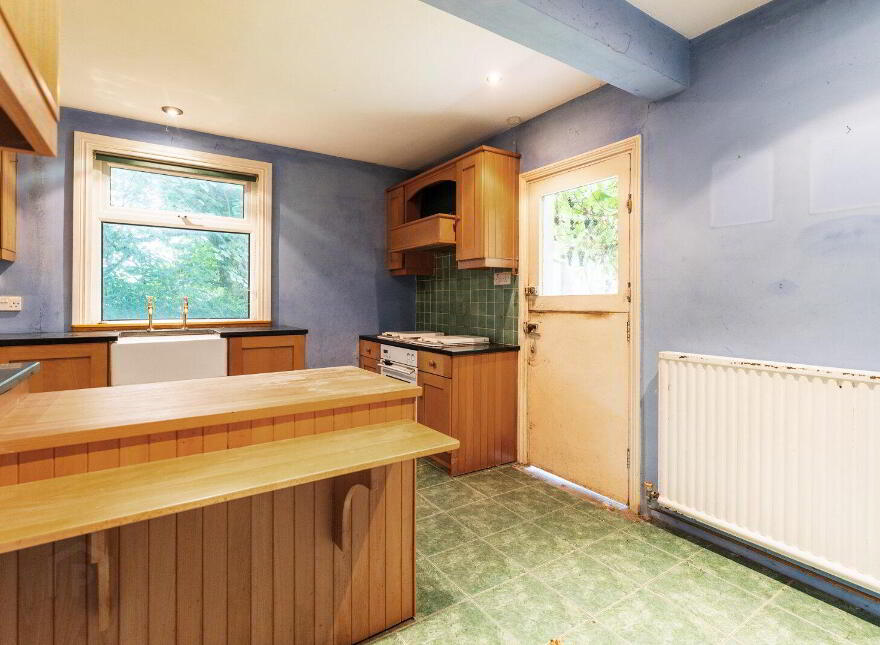 28 Maxwell Road, Bangor, BT20 3SG