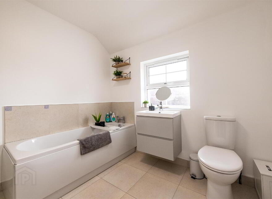71a Annacloy Road, Downpatrick, BT30 9AQ