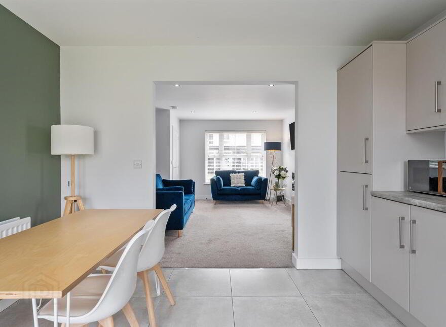 4 Rocklyn Crescent, Donaghadee, BT21 0FY