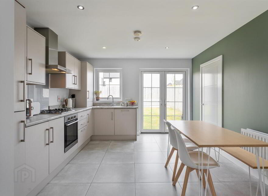 4 Rocklyn Crescent, Donaghadee, BT21 0FY