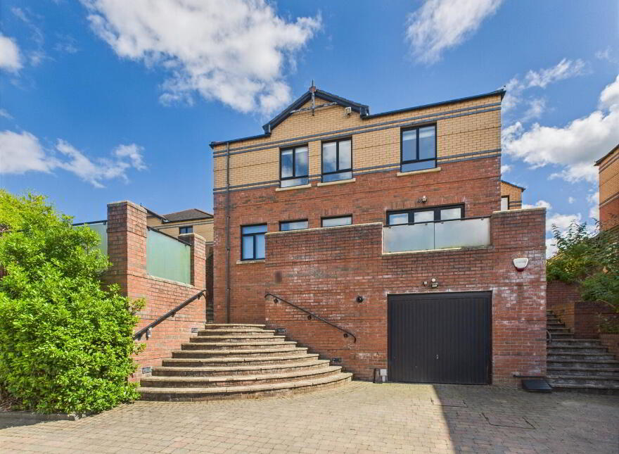 5 Seapark Lane, Holywood, BT18 0LA photo