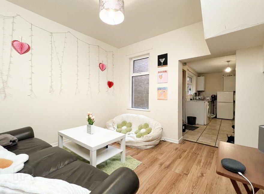 35 Carmel Street, Belfast, BT7 1QE