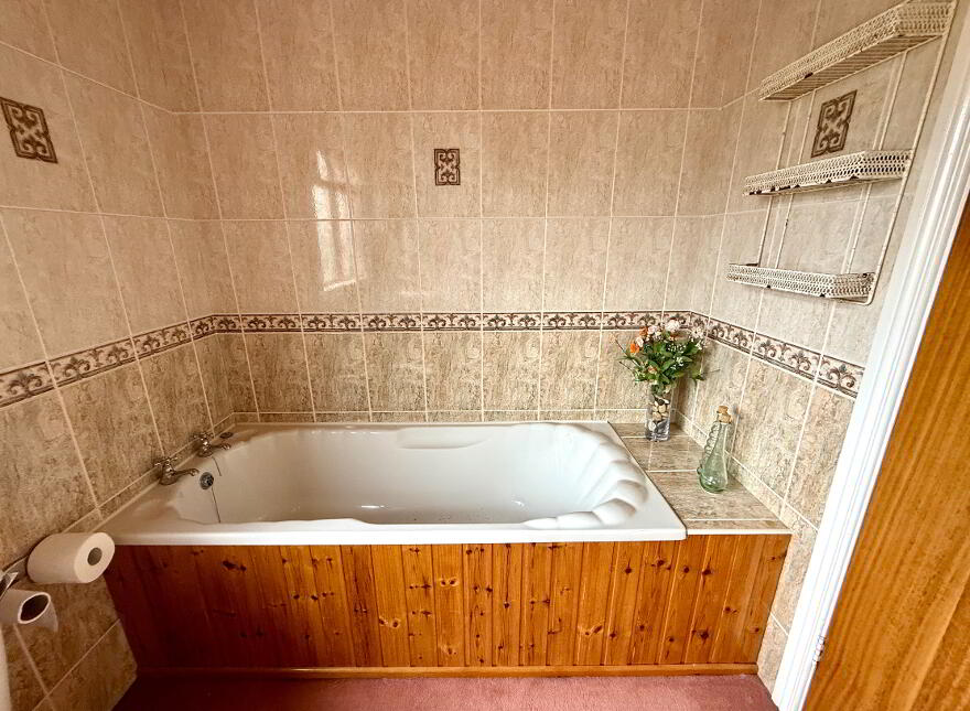 3 Parklands, Limavady Road, L'Derry, BT47 6YS
