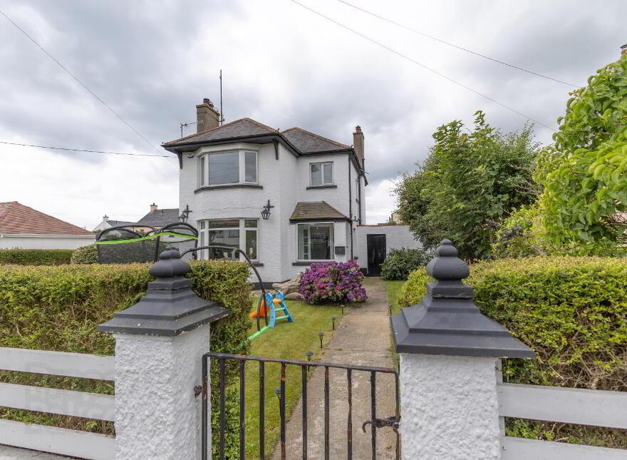 68 Manse Road, Kilkeel, Newry, BT34 4BN photo