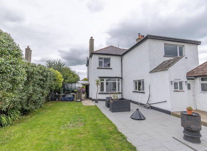 68 Manse Road, Kilkeel, Newry, BT34 4BN