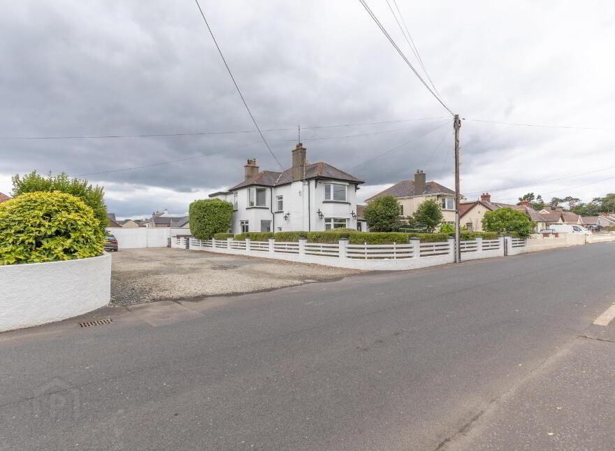 68 Manse Road, Kilkeel, Newry, BT34 4BN