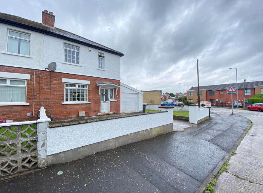 Extended, 3 Bed Semi & Garage, Mayfair Avenue, Belfast, BT6 9JA