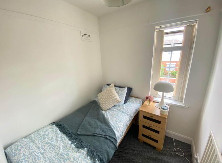 Extended, 3 Bed Semi & Garage, Mayfair Avenue, Belfast, BT6 9JA