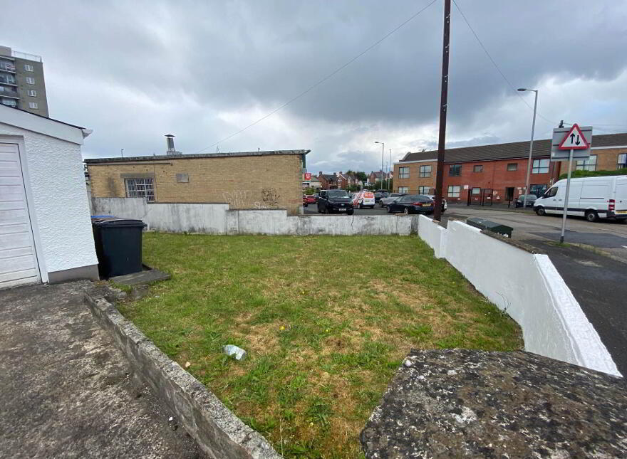Extended, 3 Bed Semi & Garage, Mayfair Avenue, Belfast, BT6 9JA
