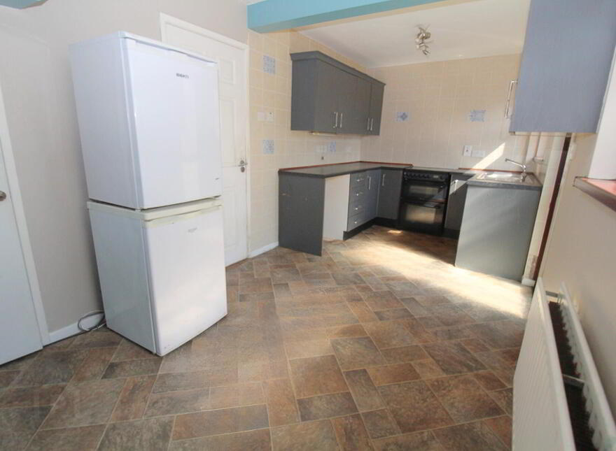 4 The Hill, Groomsport, BT19 6JS