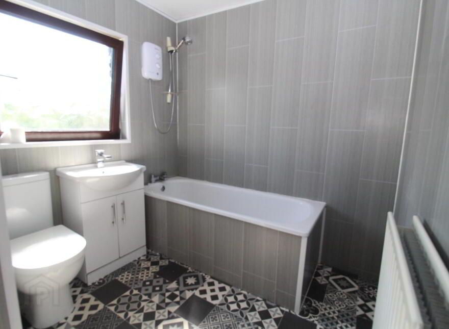 4 The Hill, Groomsport, BT19 6JS