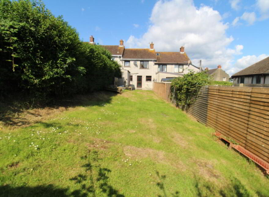4 The Hill, Groomsport, BT19 6JS