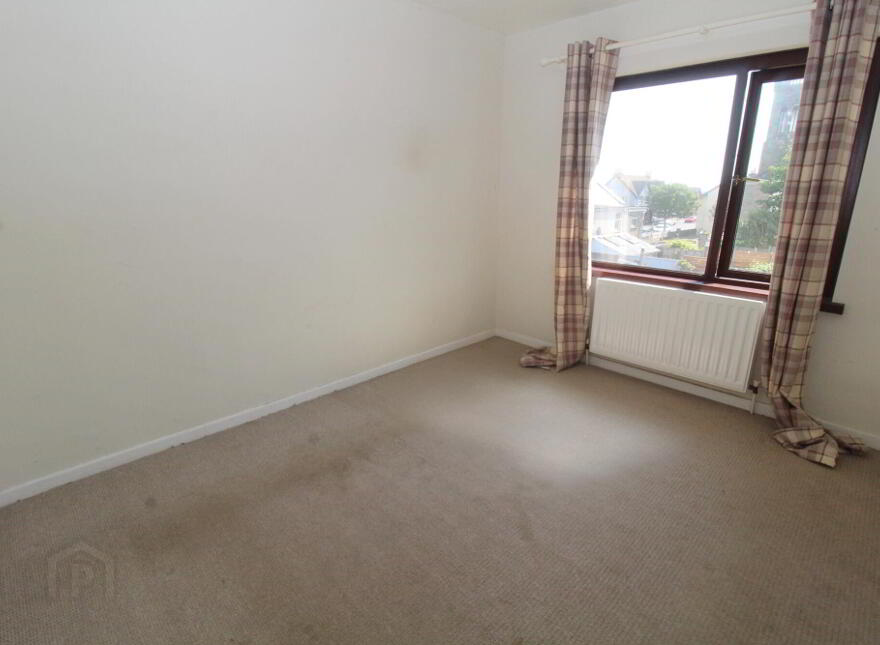 4 The Hill, Groomsport, BT19 6JS