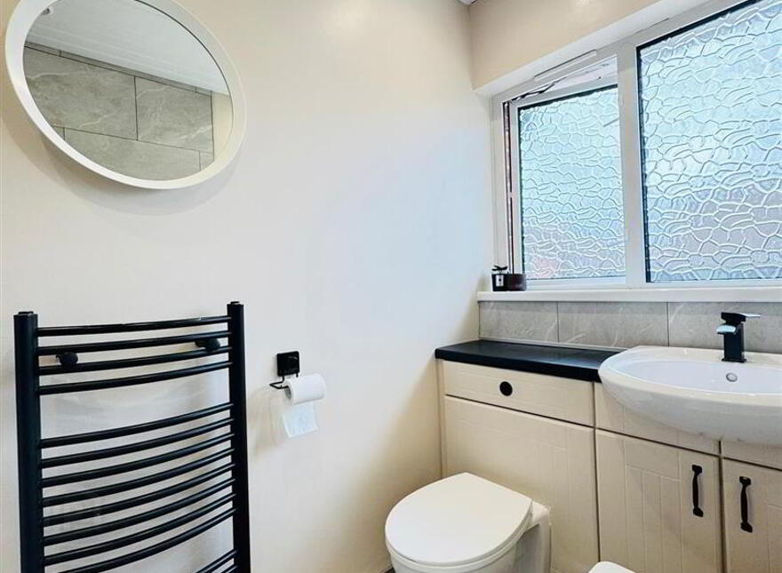33 Kings Crescent, Doagh Road, Newtownabbey, BT37 0DH