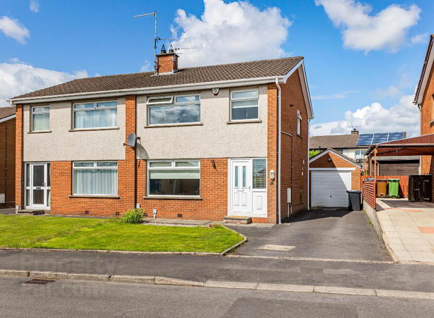 40 Derryvolgie Park, Lisburn, BT27 4DA photo