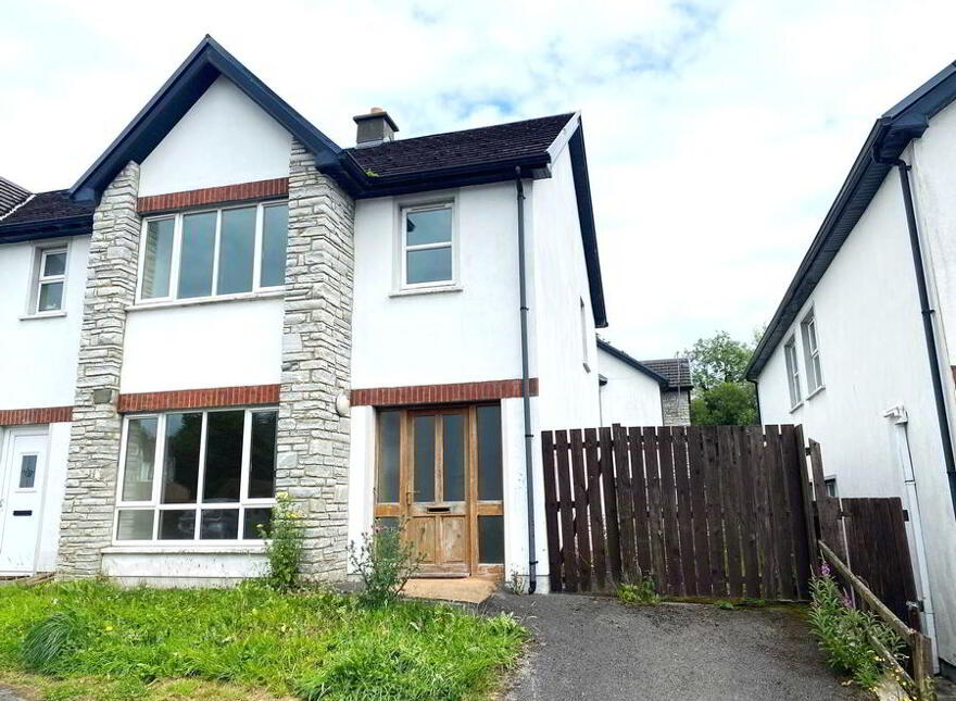 42 Forest Park, Killygordon, F93AX57 photo